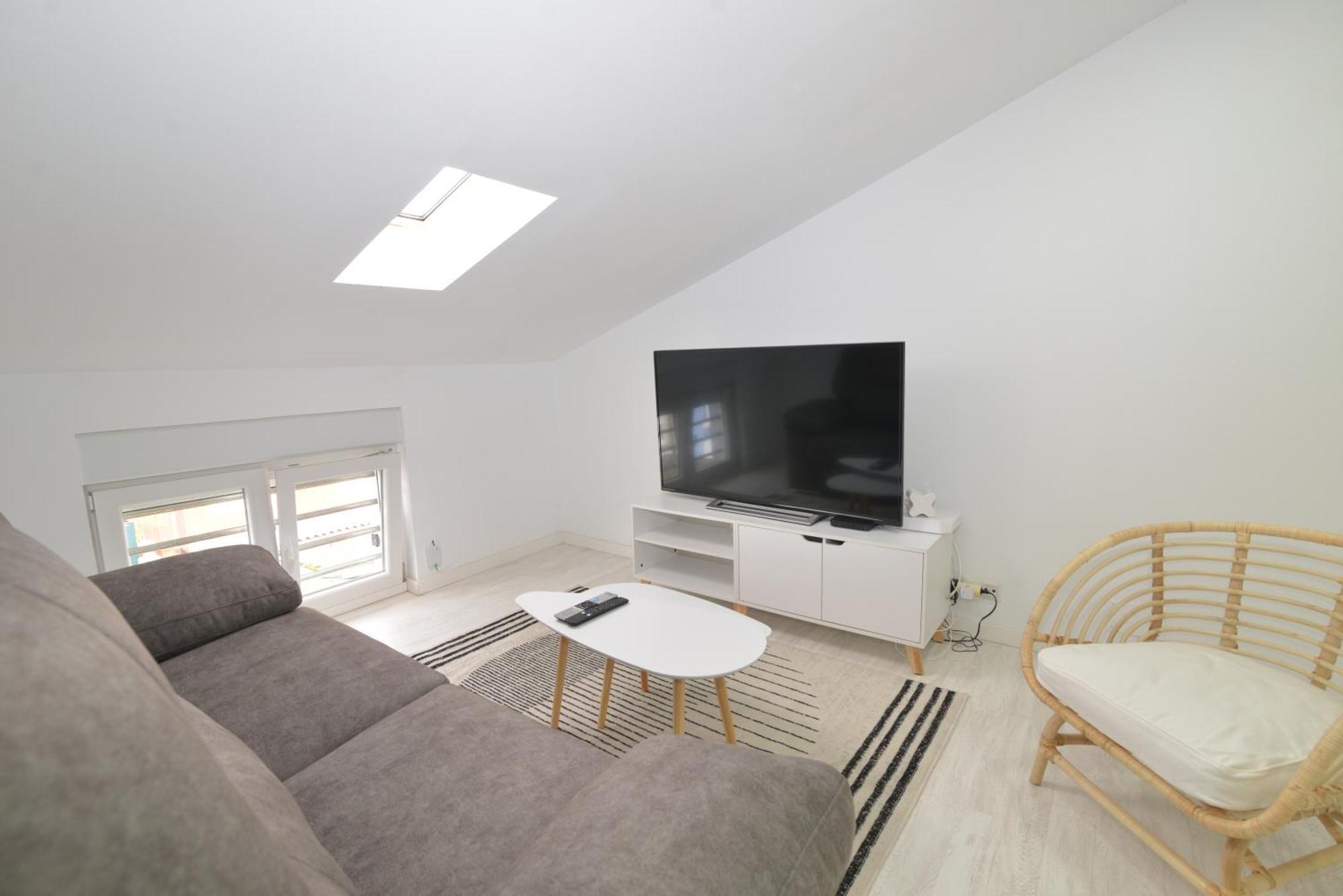 El Apartamento De San Cisneros By Just-Room Santander Exterior photo