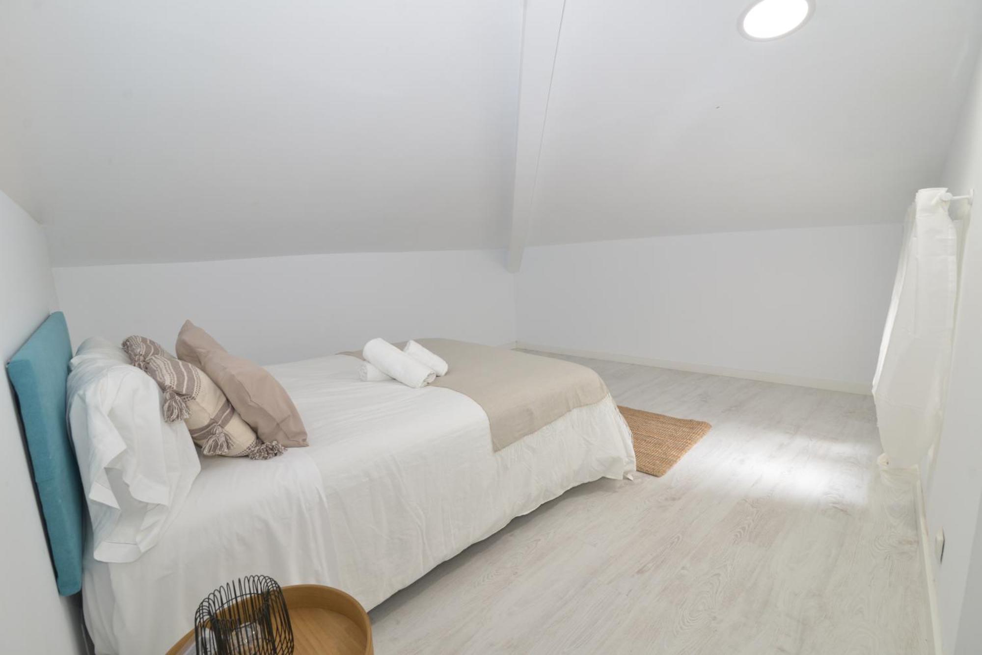 El Apartamento De San Cisneros By Just-Room Santander Exterior photo