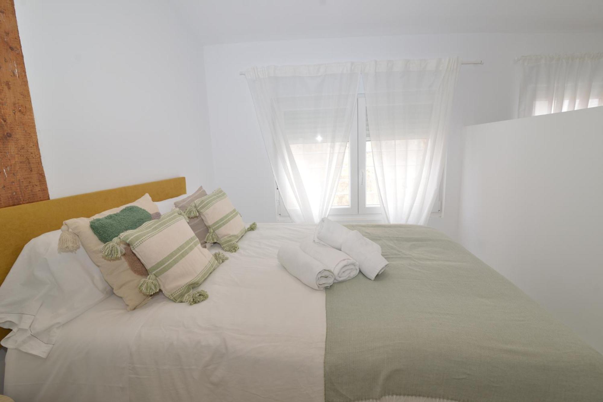 El Apartamento De San Cisneros By Just-Room Santander Exterior photo